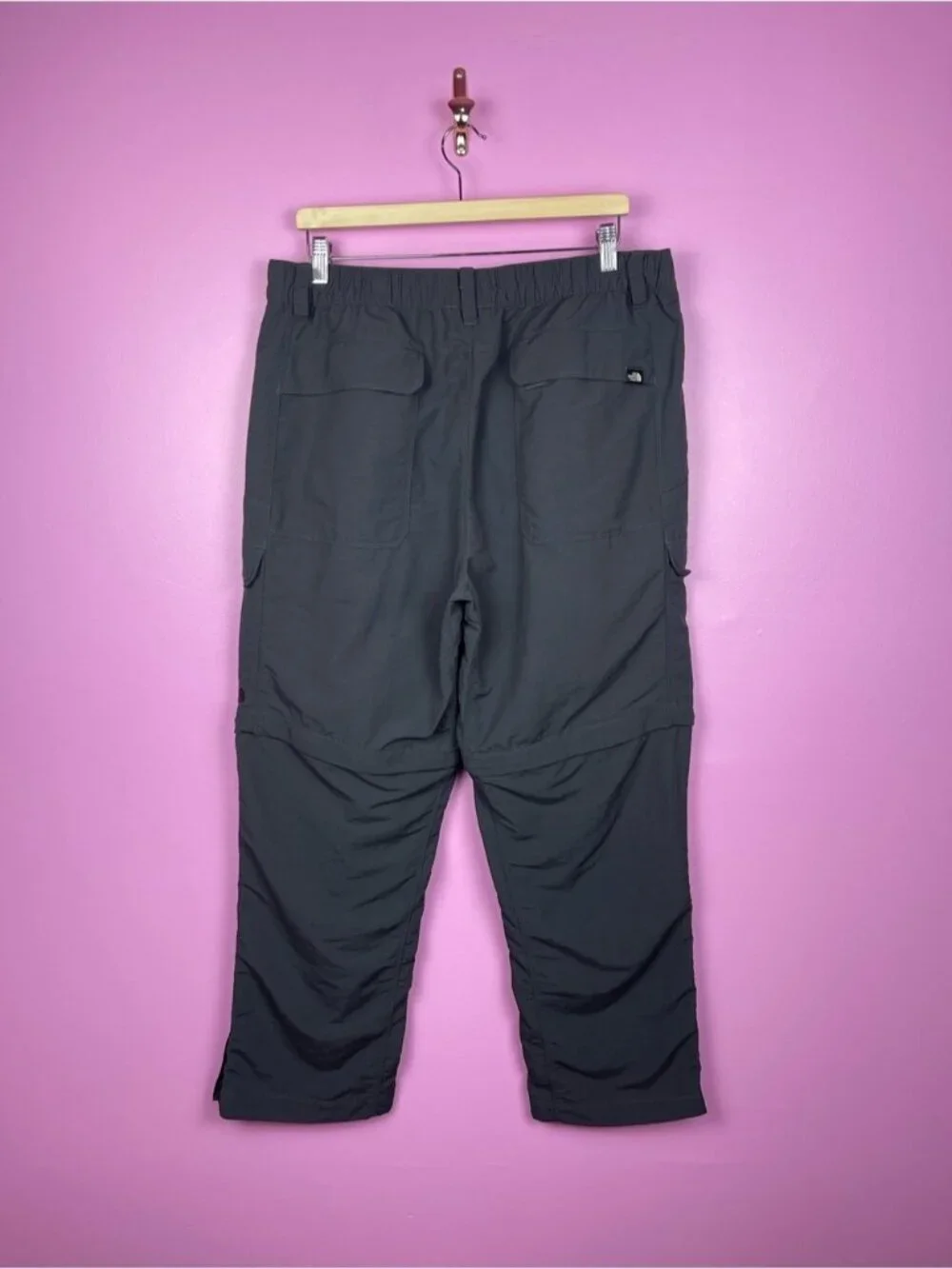 The North Face Convertible Cargo Pants Shorts Charcoal Men’s Large Short